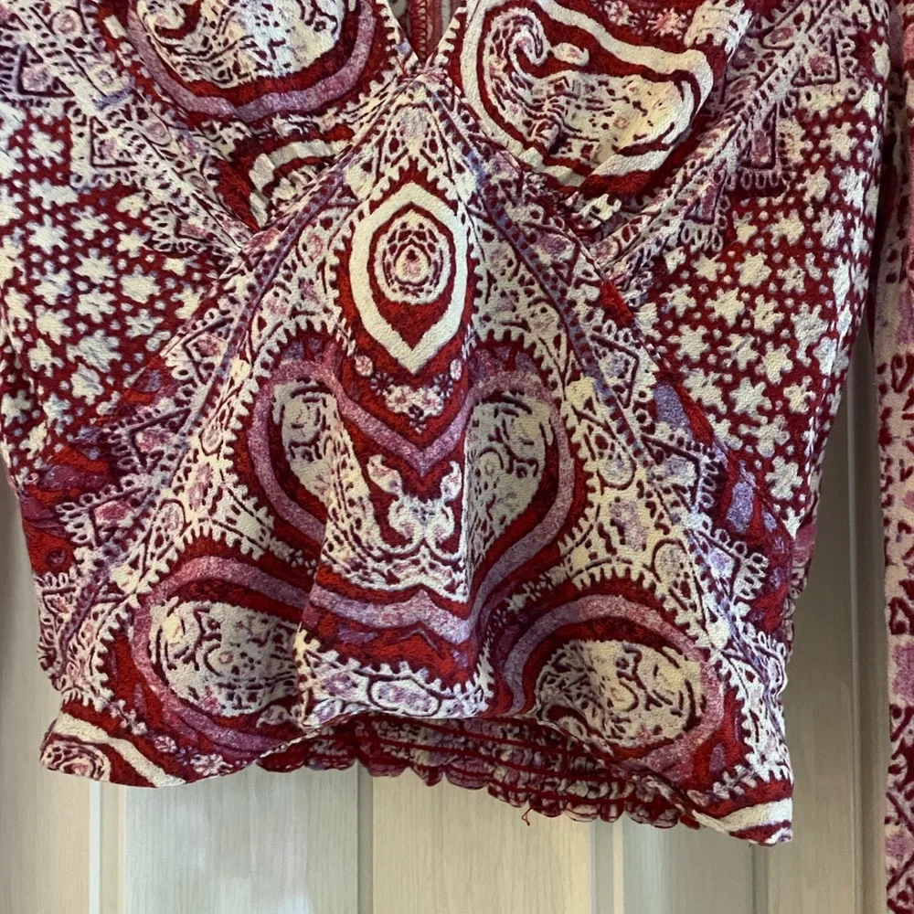 Free People V Neck Boho Crop Top. Like New!
